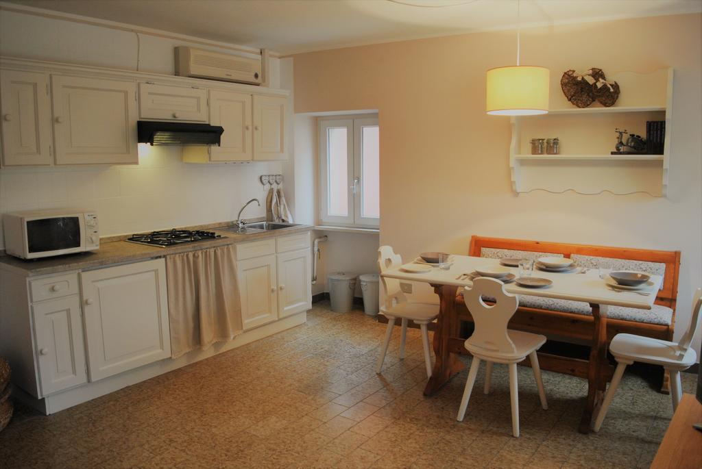 Appartamenti Del Borgo Garda  Buitenkant foto