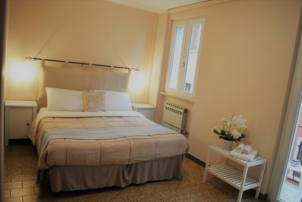Appartamenti Del Borgo Garda  Buitenkant foto